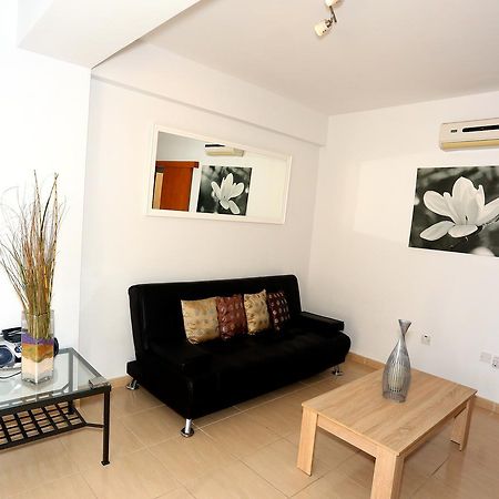 Penelope Court Apartment 102 Larnaca Exterior foto