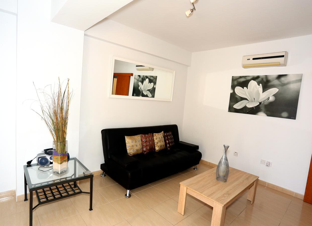 Penelope Court Apartment 102 Larnaca Exterior foto