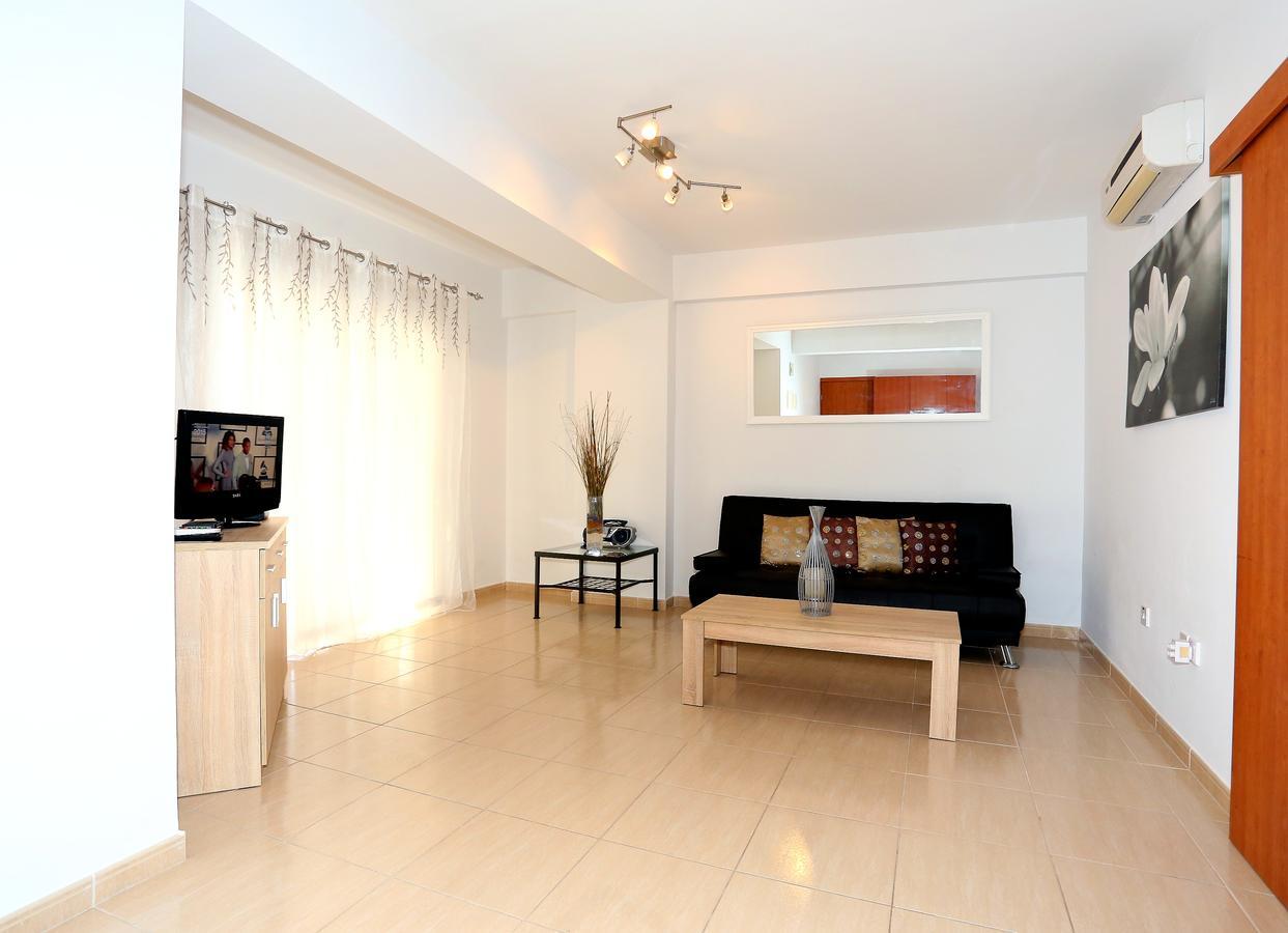 Penelope Court Apartment 102 Larnaca Exterior foto